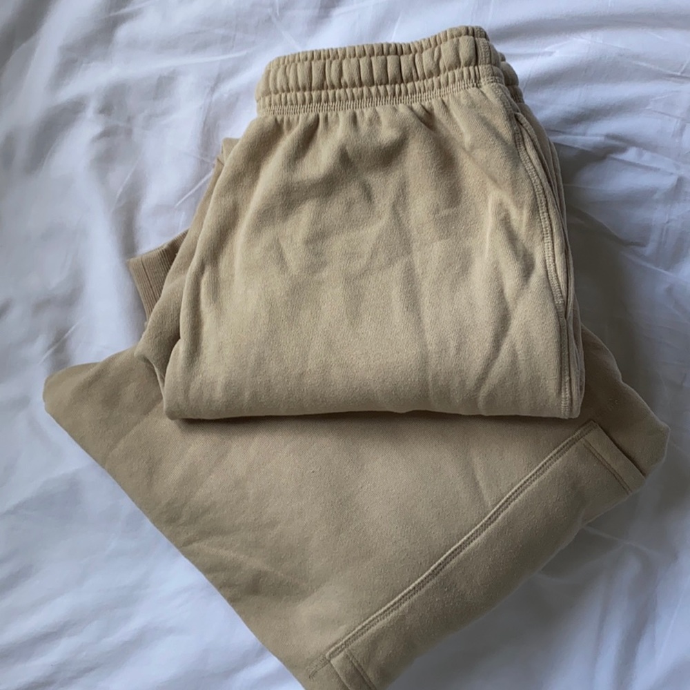 Recycled fleece khaki sand color sweat suit set